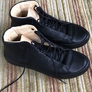 Black Ecco boots